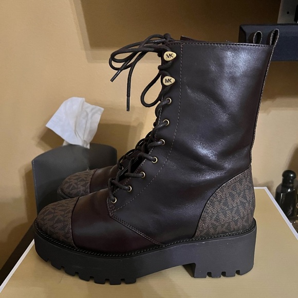 Michael Kors Bryce Bootie - Picture 2 of 5